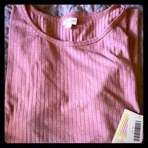 NWT Lularoe Gigi Fitted Shirt, Size 3XL